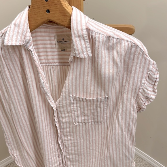 American Eagle outfitters, striped light, rose, and white size medium button up - Picture 3 of 11